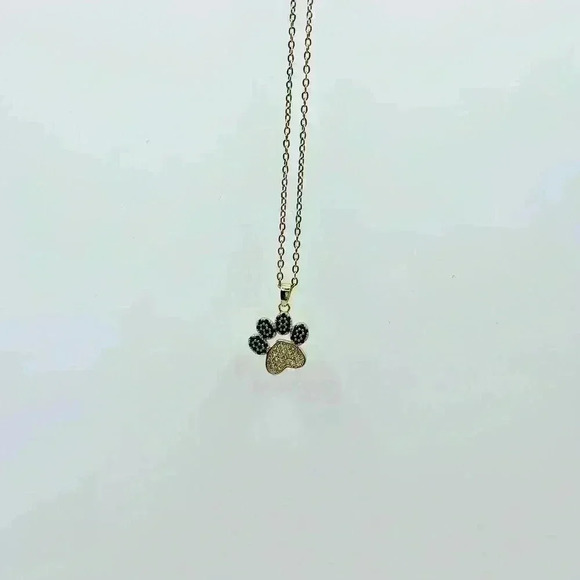 Paw-Paw Pendant Necklace - Picture 3 of 3